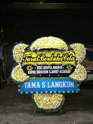 Papan Bunga Duka di Sumurpanggang