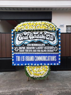 Papan Bunga Duka di Sumurpanggang